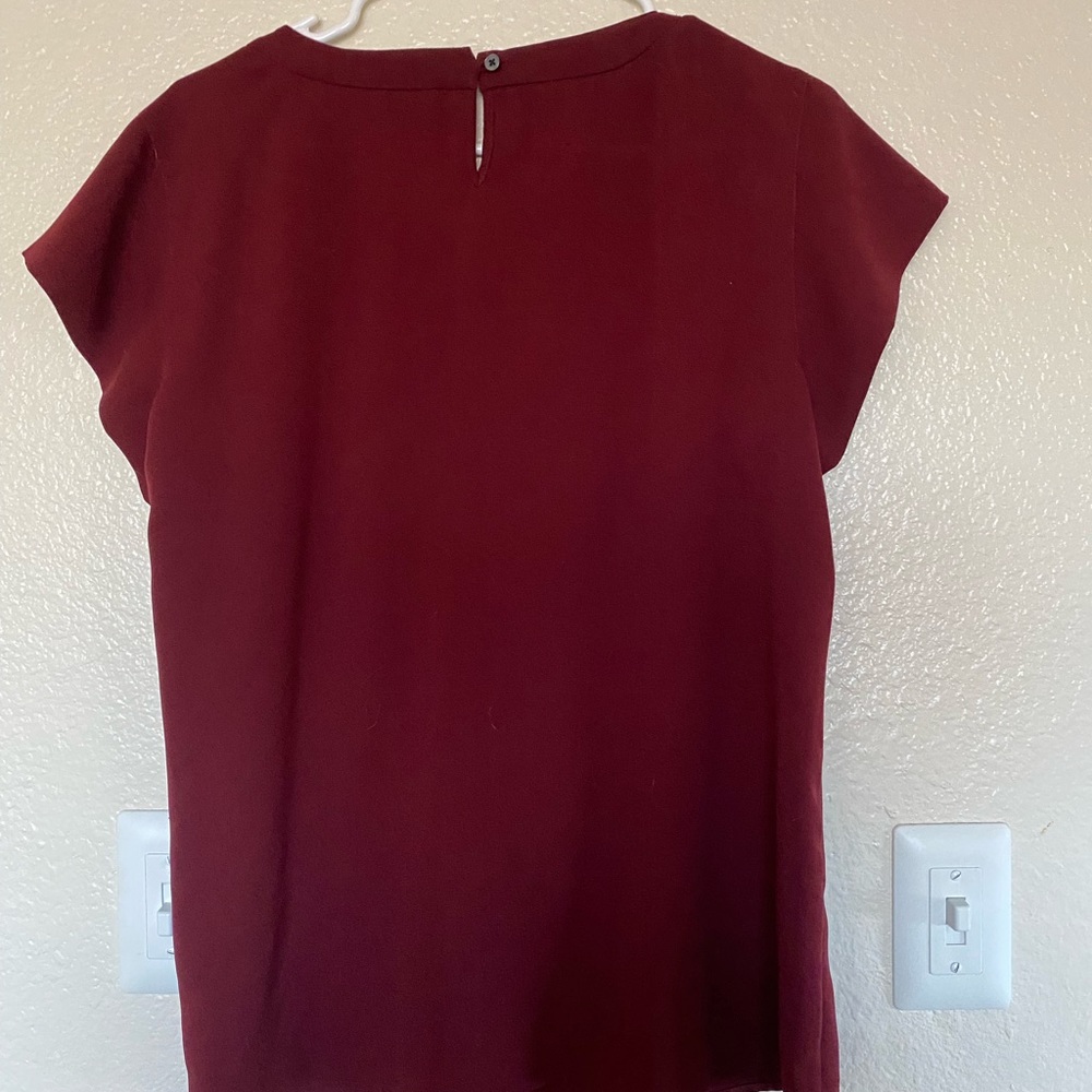 Deep red blouse - Picture 2 of 4